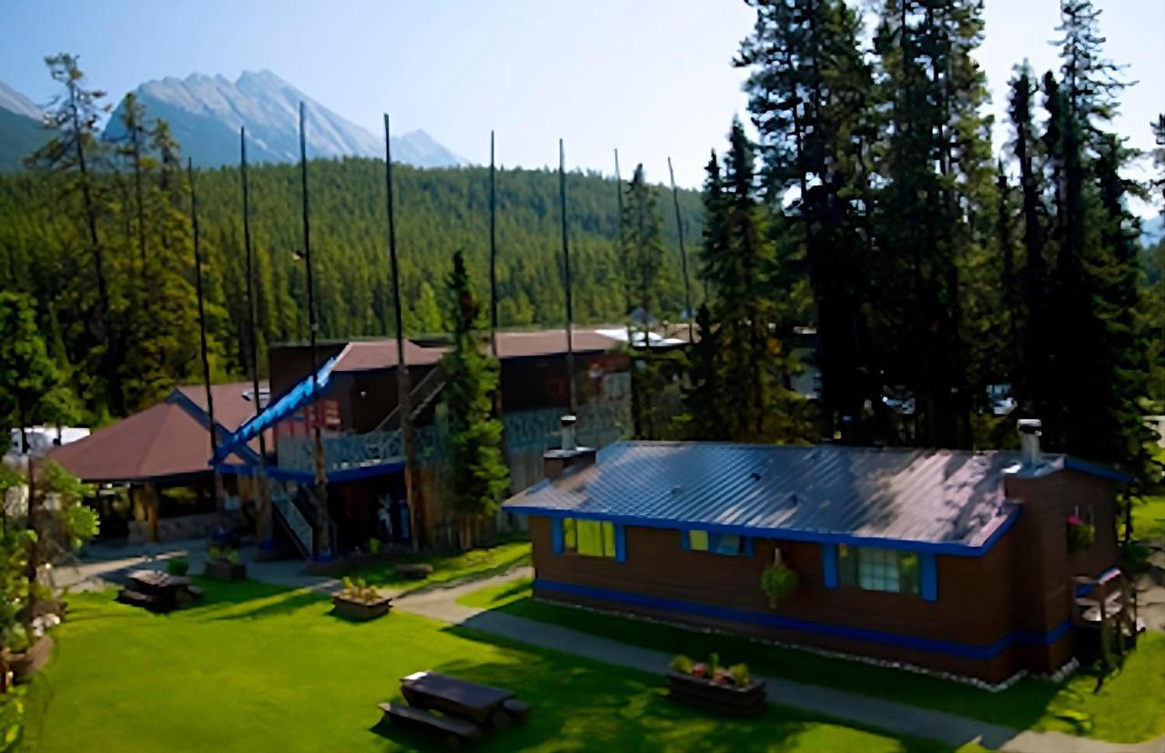 Sunwapta Falls Rocky Mountain Lodge Jasper Esterno foto