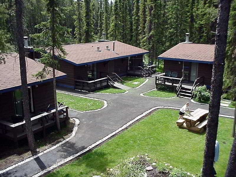 Sunwapta Falls Rocky Mountain Lodge Jasper Esterno foto