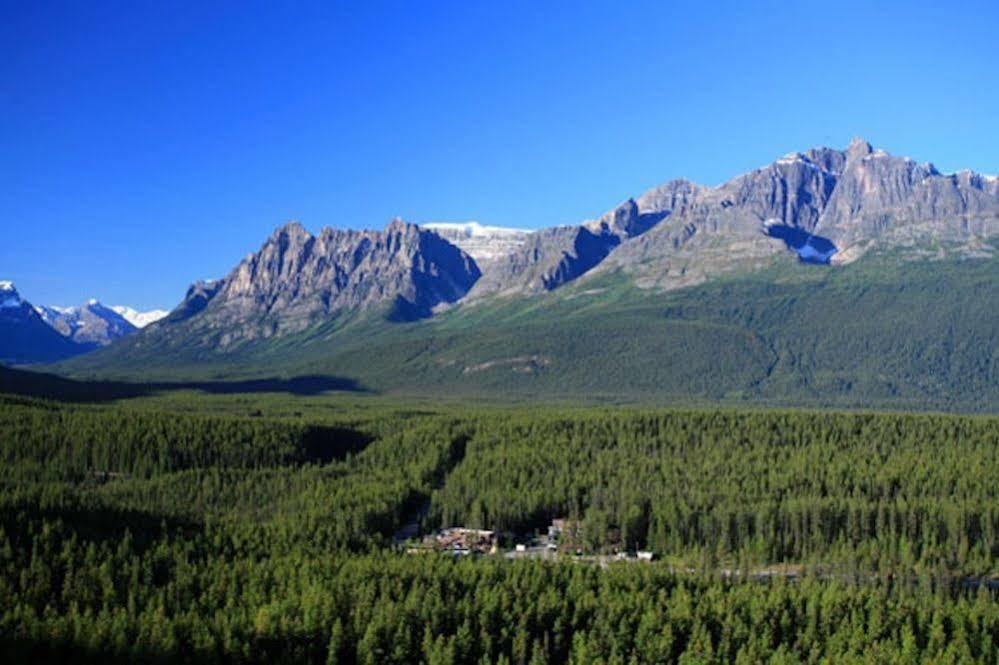 Sunwapta Falls Rocky Mountain Lodge Jasper Esterno foto